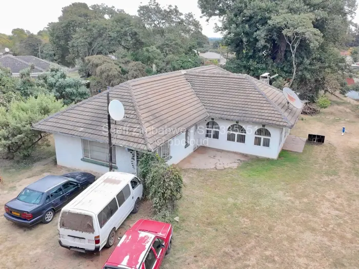 3 Bedroom House for Sale in Waterfalls, Harare