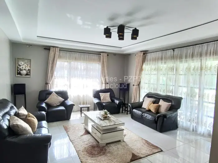 4 Bedroom House to Rent in Mount Pleasant