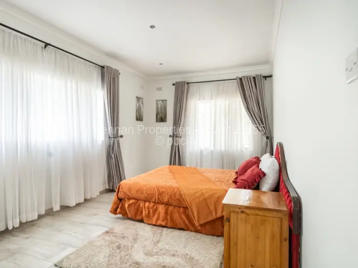 5 Bedroom House for Sale in Ballantyne Park, Harare