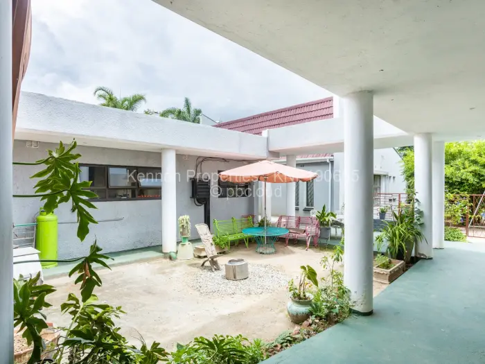 5 Bedroom House for Sale in Ballantyne Park, Harare