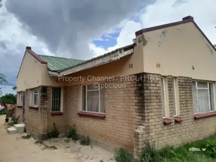 3 Bedroom House for Sale in Damofalls, Damofalls