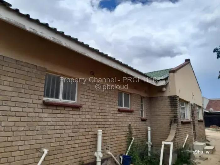 3 Bedroom House for Sale in Damofalls, Damofalls
