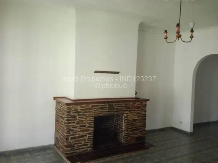 2 Bedroom Cottage/Garden Flat to Rent in Sentosa, Harare