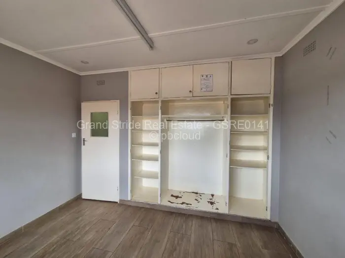 Retail/Shop to Rent in Kamfinsa, Harare