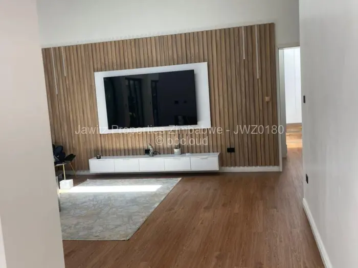 Townhouse/Cluster to Rent in Mount Pleasant