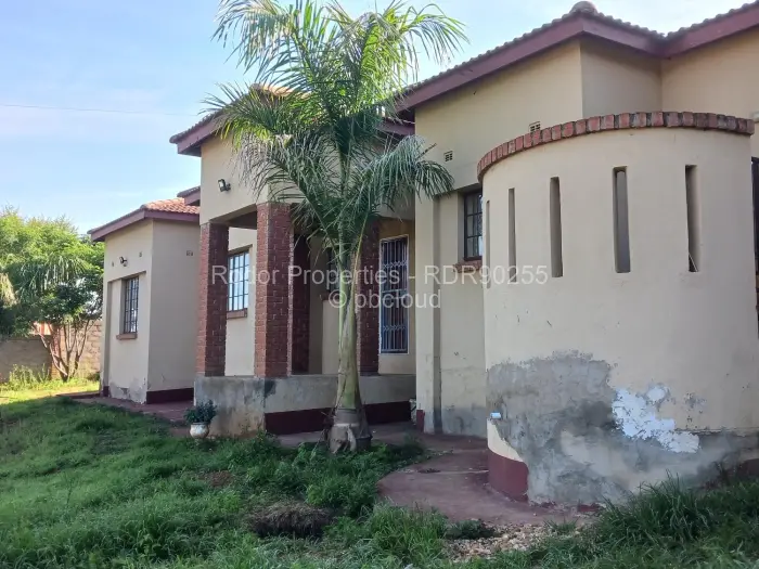 House for Sale in Buena Vista, Bulawayo