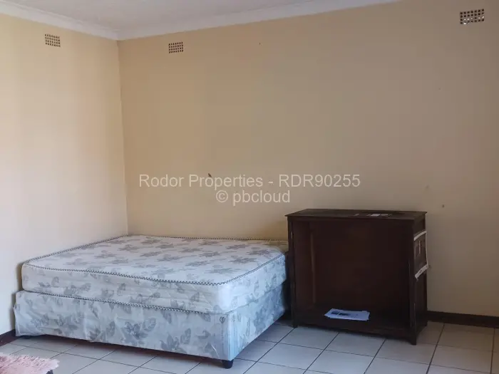 House for Sale in Buena Vista, Bulawayo