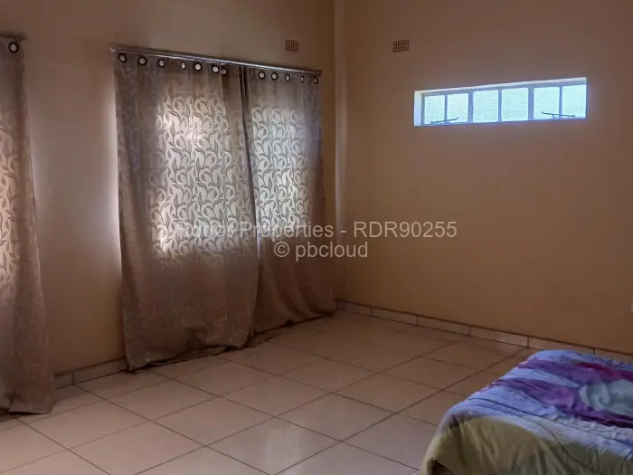 House for Sale in Buena Vista, Bulawayo