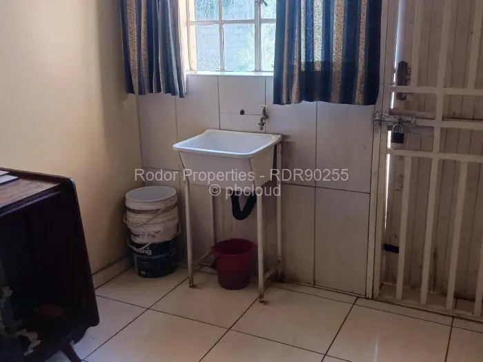 House for Sale in Buena Vista, Bulawayo