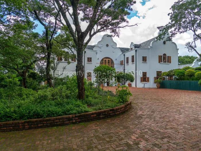 5 Bedroom House to Rent in Glen Lorne, Harare