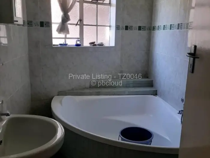 4 Bedroom House for Sale in Chadcombe, Harare