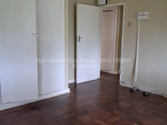 Flat/Apartment to Rent in Avondale