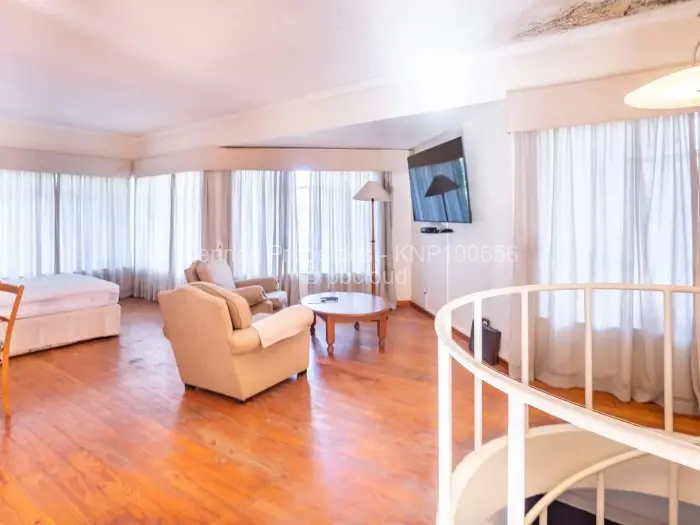 6 Bedroom House for Sale in Helensvale, Harare