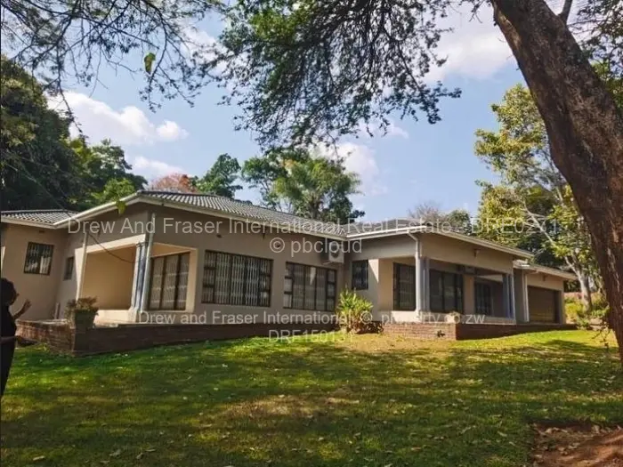 4 Bedroom House for Sale in Glen Lorne, Harare