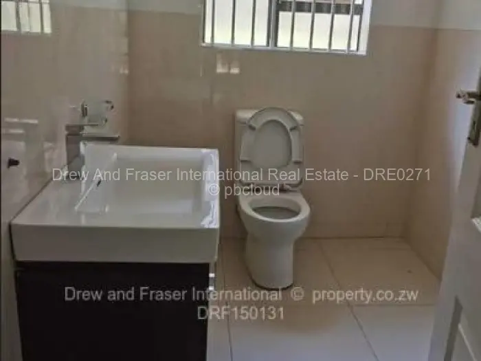 4 Bedroom House for Sale in Glen Lorne, Harare