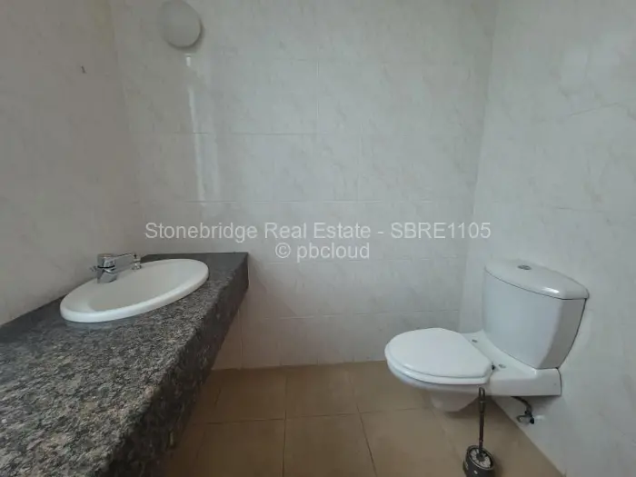 5 Bedroom House for Sale in Burnside, Bulawayo