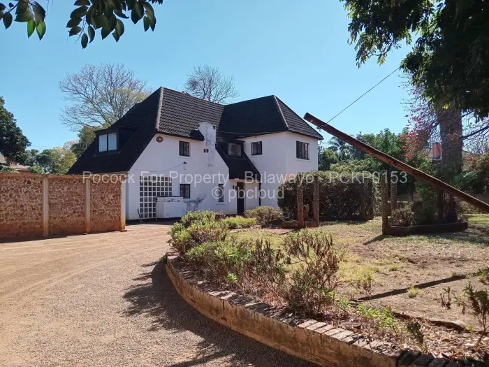 3 Bedroom House for Sale in Kumalo, Bulawayo