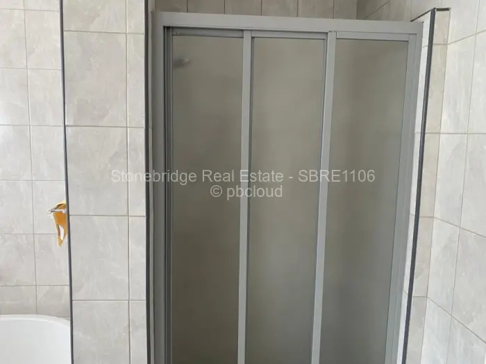 4 Bedroom House for Sale in Mahatshula, Bulawayo