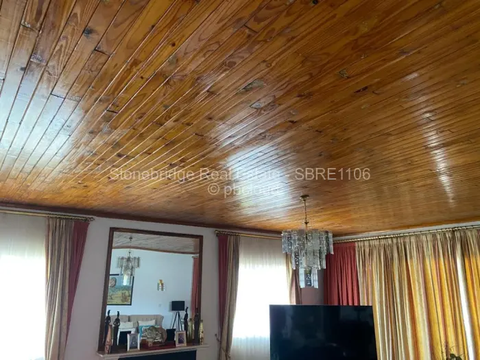 4 Bedroom House for Sale in Mahatshula, Bulawayo