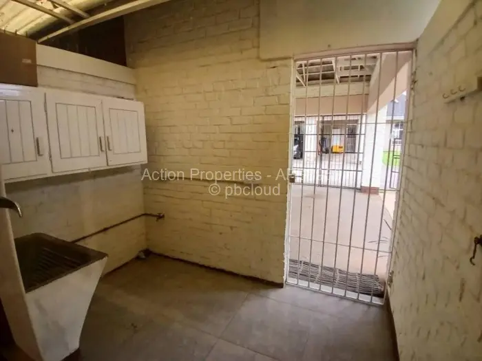 Townhouse/Cluster to Rent in Avondale