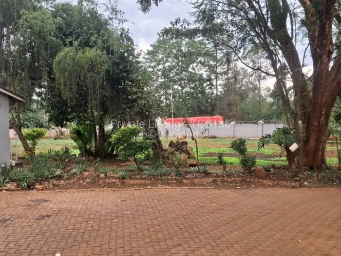 3 Bedroom House to Rent in Greystone Park, Harare