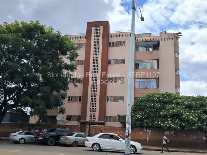 Flat/Apartment for Sale in Bulawayo City Centre, Bulawayo