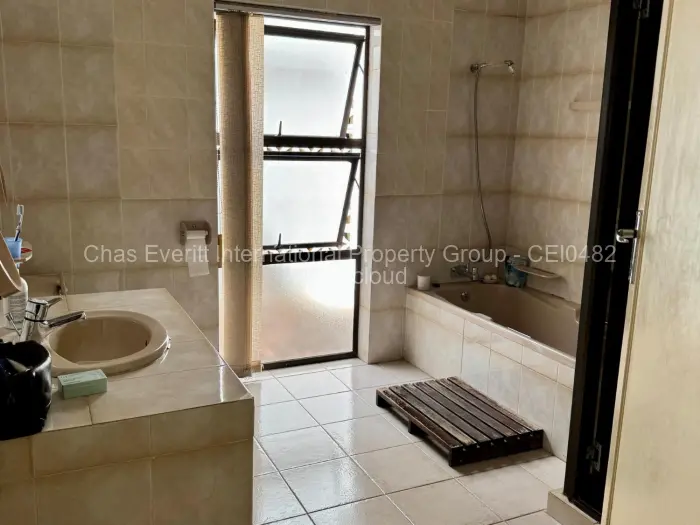 Townhouse/Cluster to Rent in Suburbs, Bulawayo