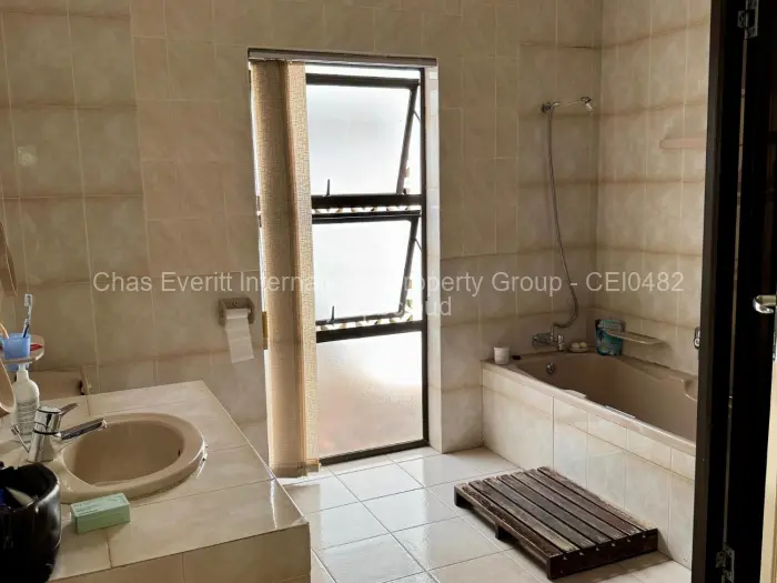 Townhouse/Cluster to Rent in Suburbs, Bulawayo