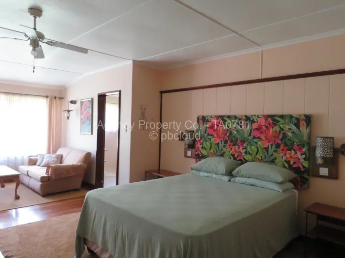 5 Bedroom House for Sale in Tiger's Kloof, Mutare