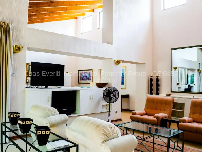 Townhouse/Cluster to Rent in Suburbs, Bulawayo