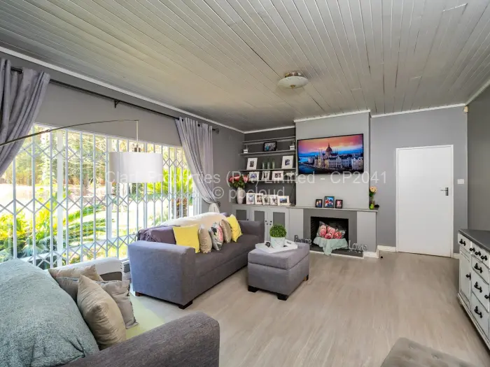 4 Bedroom House for Sale in The Grange, Harare