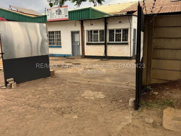 Warehouse/Industrial to Rent in Graniteside, Harare