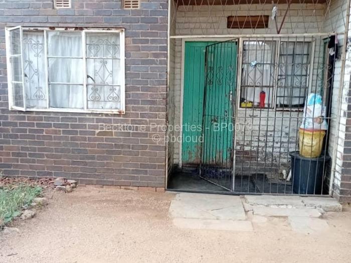 Flat/Apartment for Sale in Mzilikazi, Bulawayo