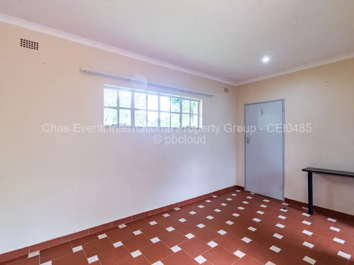 1 Bedroom Cottage/Garden Flat to Rent in Mount Pleasant