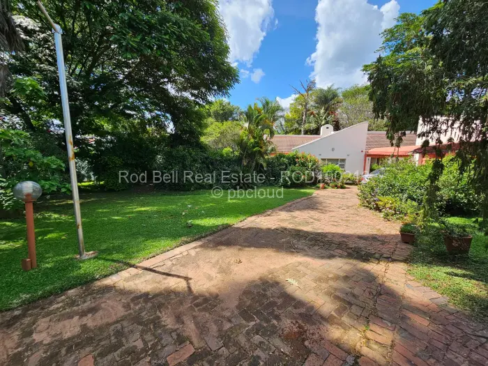 Townhouse/Cluster for Sale in Kambanji, Harare