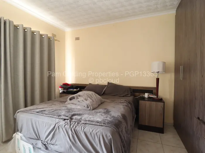 4 Bedroom House for Sale in Waterfalls, Harare