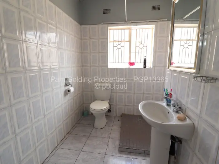 4 Bedroom House for Sale in Waterfalls, Harare
