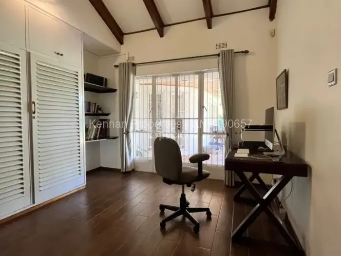 4 Bedroom House for Sale in Gunhill, Harare