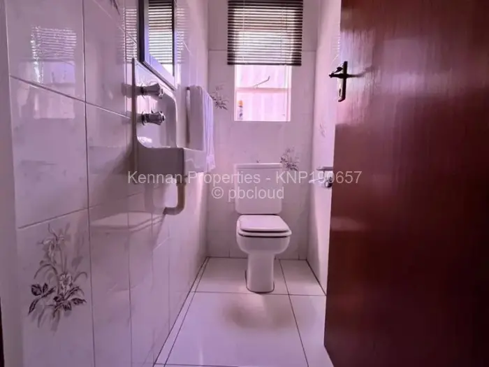 4 Bedroom House for Sale in Gunhill, Harare