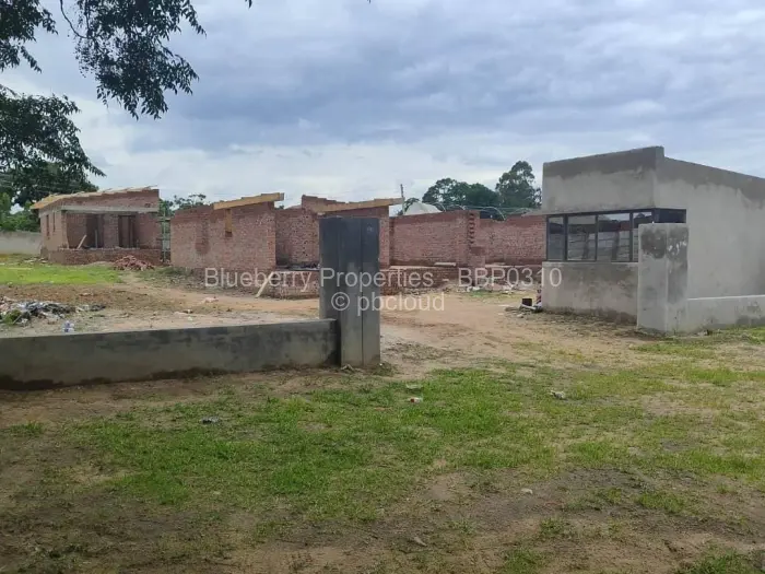 Townhouse/Cluster for Sale in Park Meadowlands, Harare