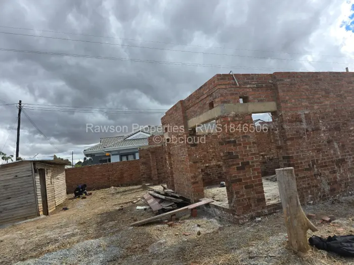 4 Bedroom House for Sale in Erasmus Park, Ruwa