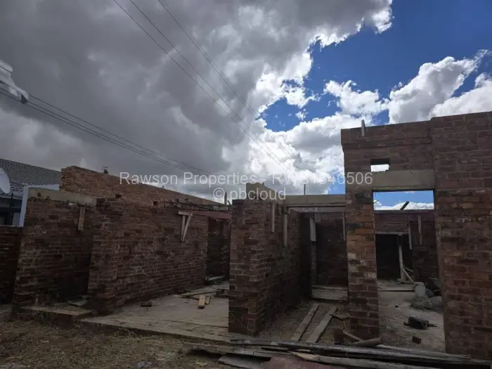 4 Bedroom House for Sale in Erasmus Park, Ruwa