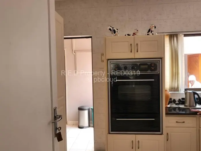 Townhouse/Cluster to Rent in Suburbs, Bulawayo