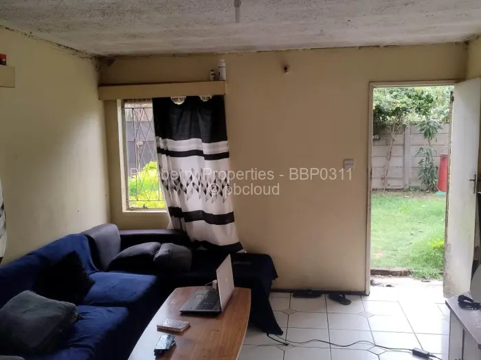2 Bedroom House for Sale in Msasa Park, Harare