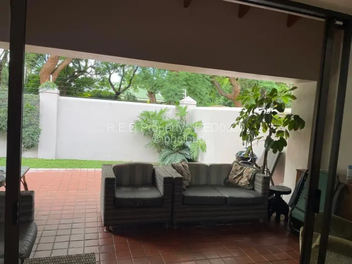 Townhouse/Cluster to Rent in Suburbs, Bulawayo