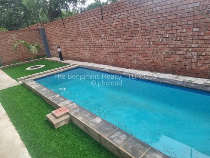 Townhouse/Cluster to Rent in Mount Pleasant