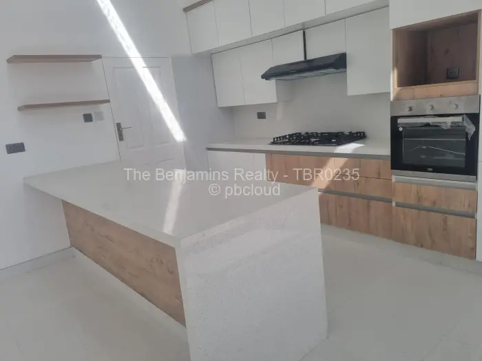 Townhouse/Cluster to Rent in Mount Pleasant