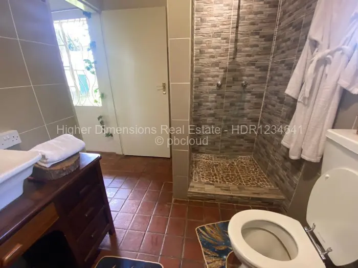 House to Rent in Alexandra Park