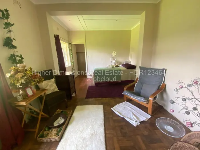 House to Rent in Alexandra Park