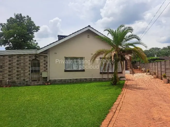4 Bedroom House to Rent in Hillside, Harare